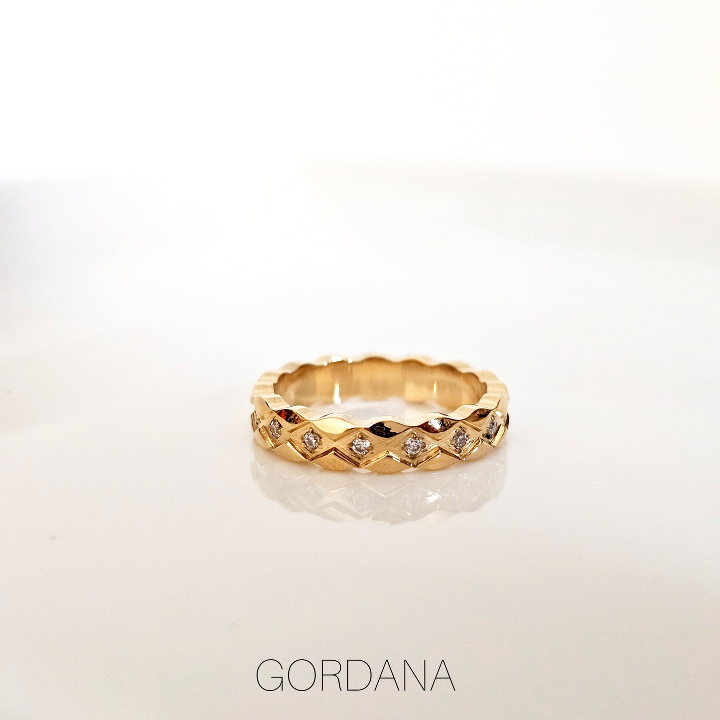 Zia stainless steel Ring Gold