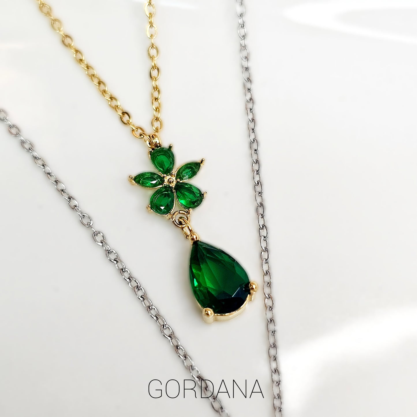 Green Flower Necklace Gold