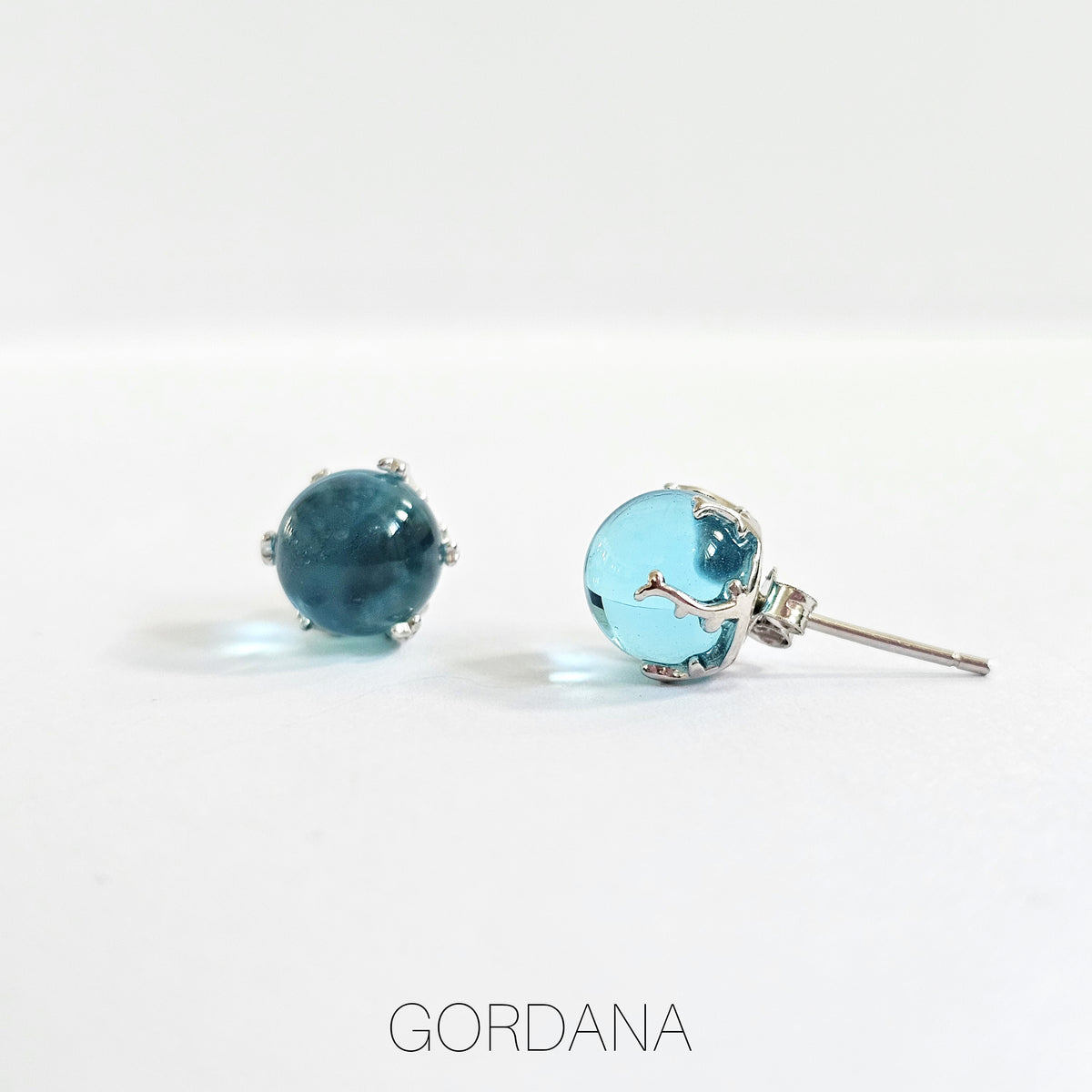 Blue crystal Earrings