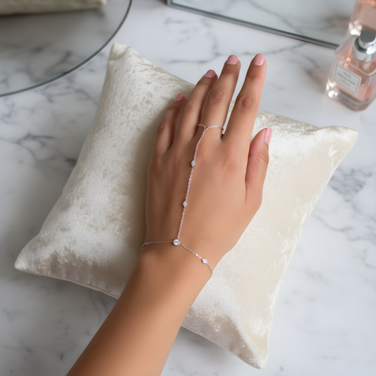 Elegant and tarnish free silver plated stainless steel handchain for woman in Mauritius and France