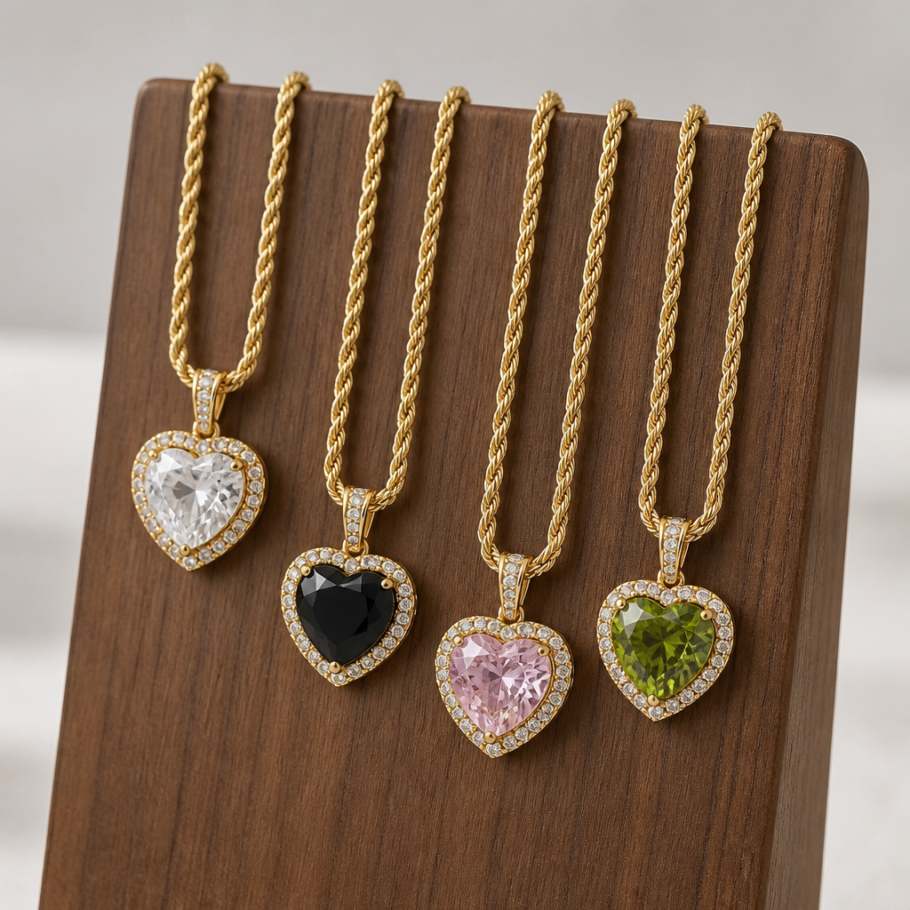 Romantic Heart Zirconia Necklace | 18K Gold PVD Stainless Steel