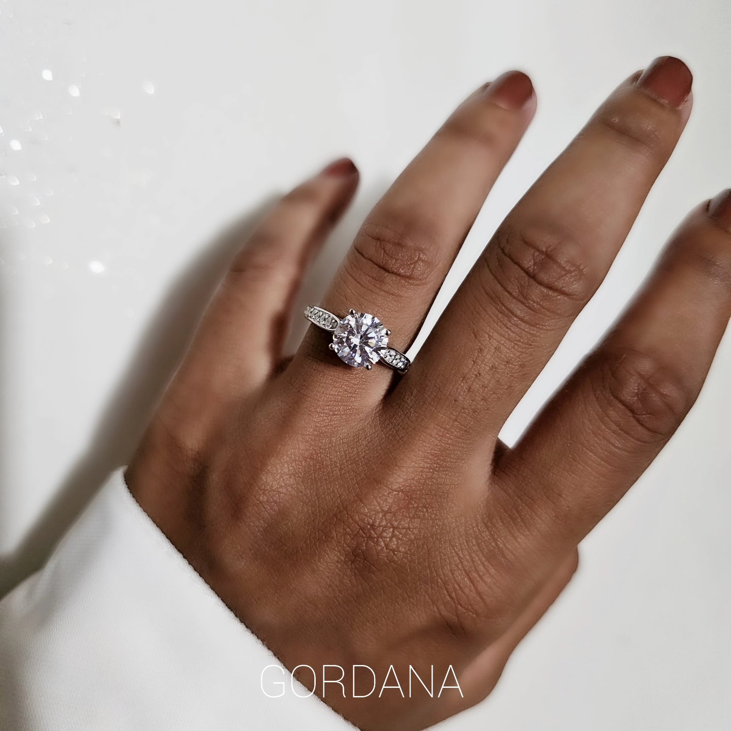 Elegant silver jewelry ring with clear gemstone, stainless steel, unisex fashion jewelry, Mauritius Europe USA style.