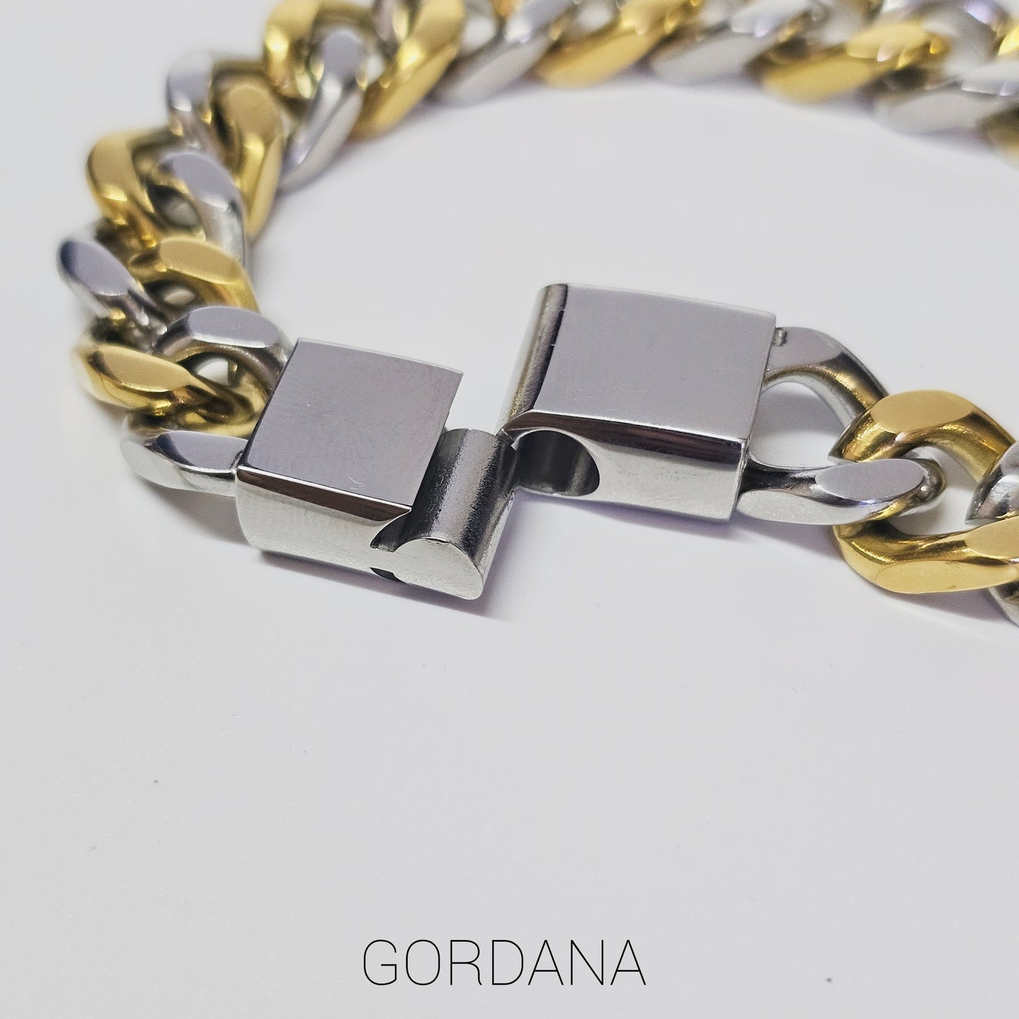 Stainless steel bracelet