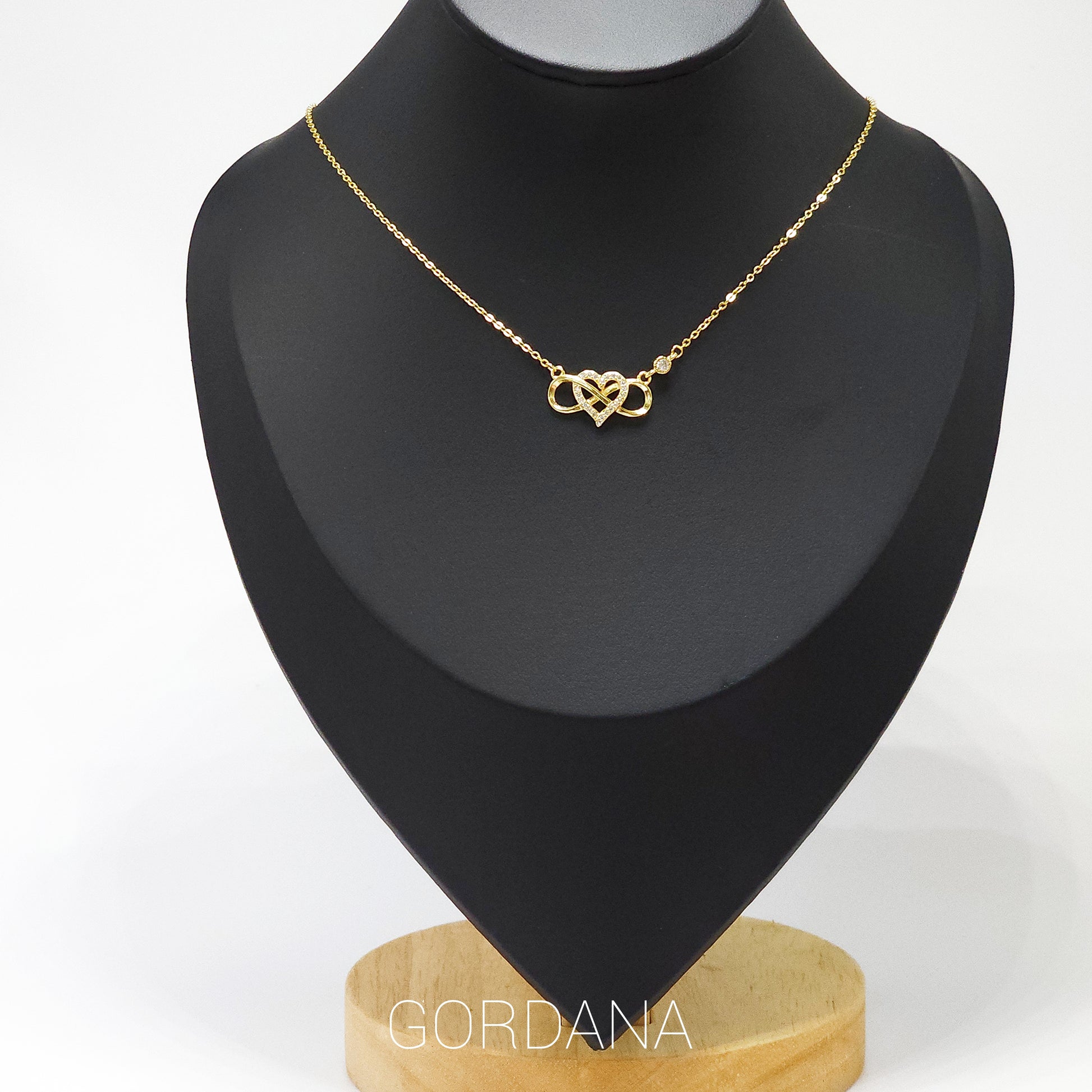 Elegant 18k gold plated infinity love necklace in stainless steel jewelry, perfect unisex fashion jewelry from Mauritius.